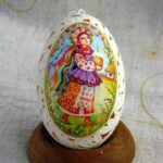 Комбінована техніка витравлювання-вирізування, поєднана з малюнком