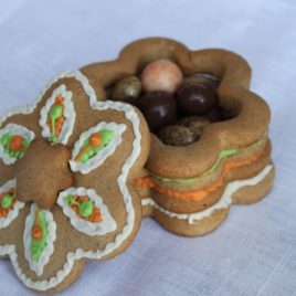 Скриня "Квітка" д.9см