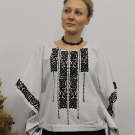 Блузка-метелик