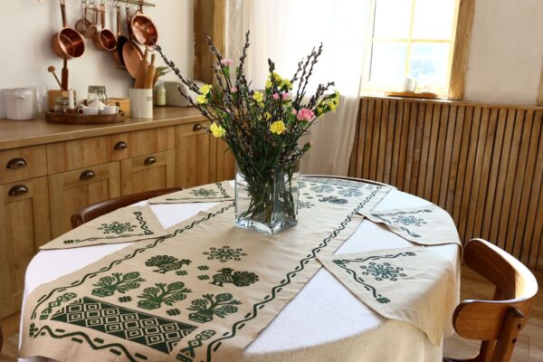 Set: table runner and six napkins - Image 3