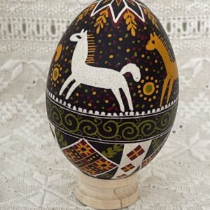 Писанка на гусячому яйці (P-588)